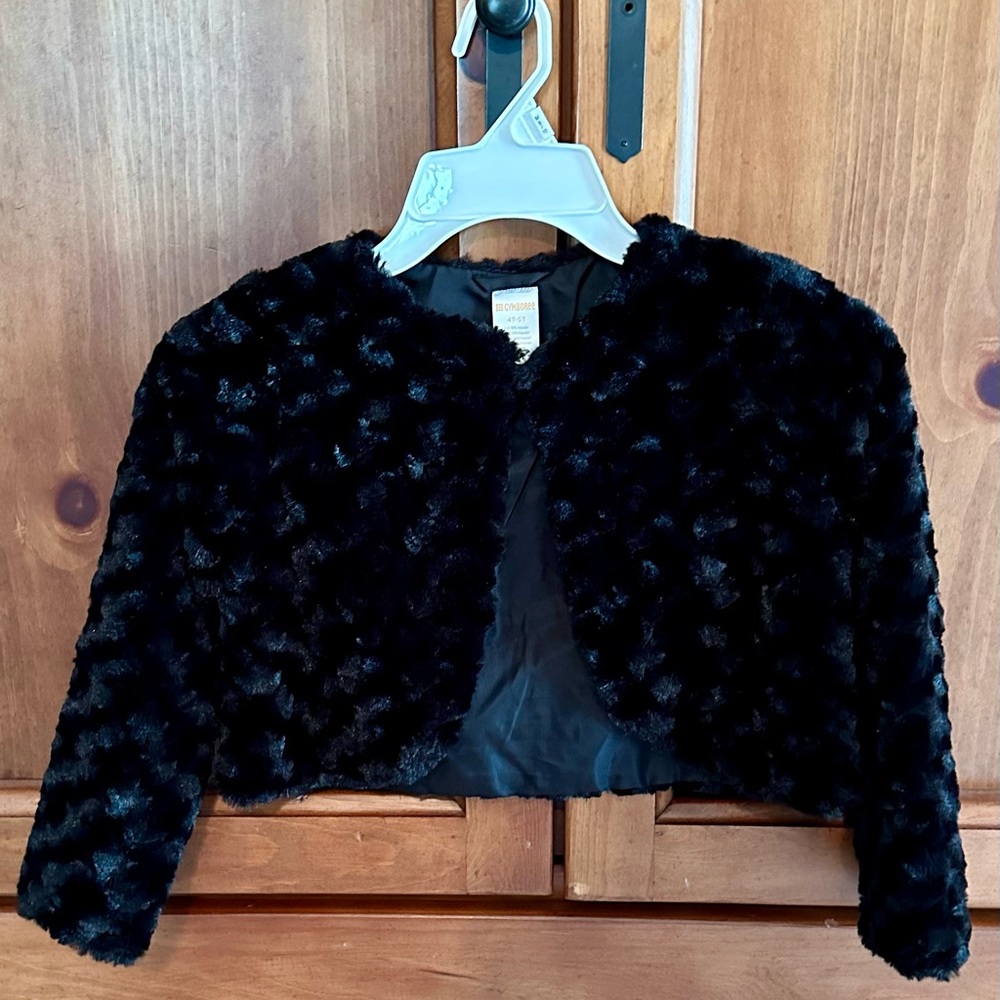 Like new faux fur dressy jacket
